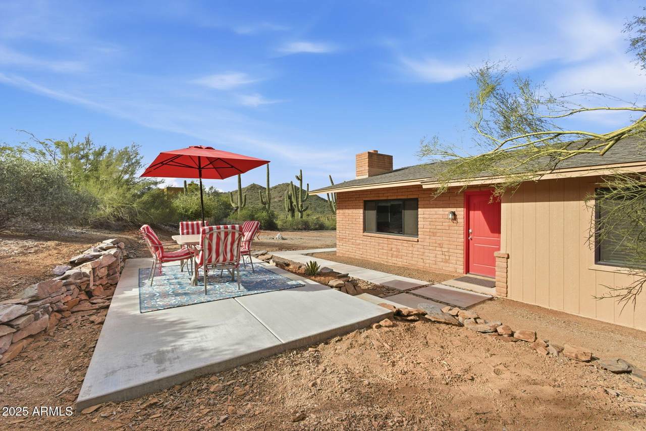 36975 Sunset Trail - Photo 1