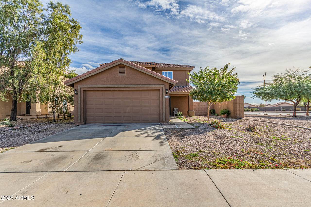 22613 Desert Bloom Street - Photo 1