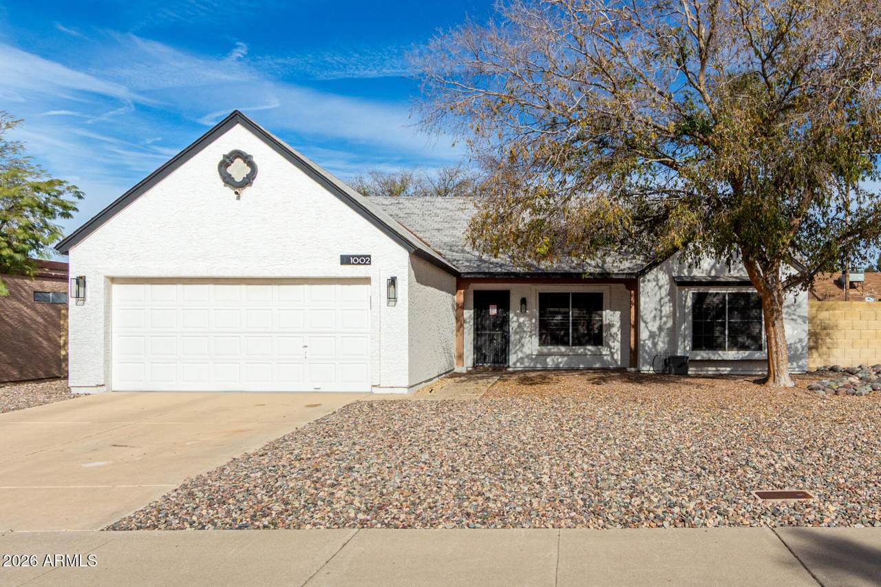 1002 Oraibi Drive - Photo 1