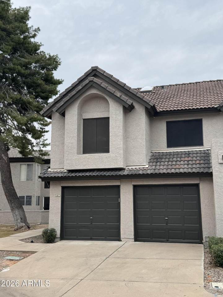 401 Seawynds Boulevard - Photo 1