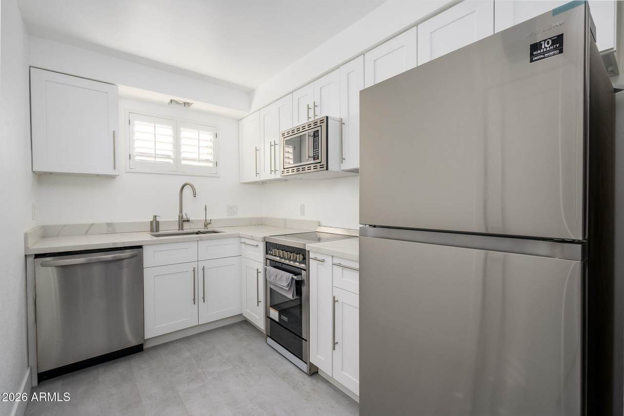 1004 Osborn Road - Photo 1