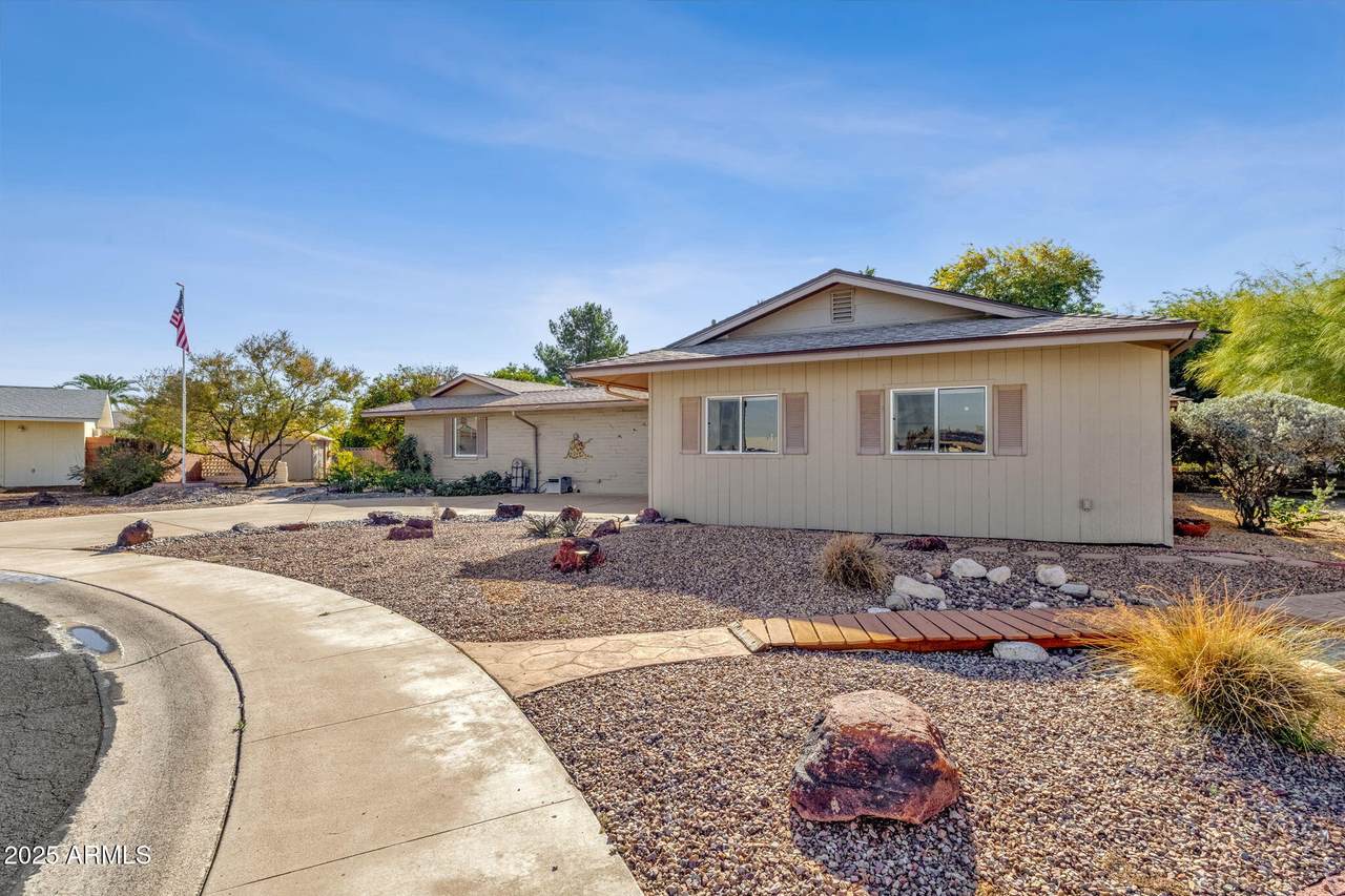 10405 Mountain View Road - Photo 1