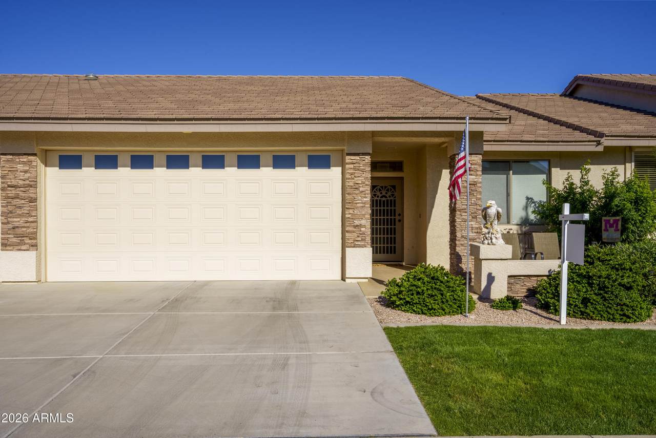 2663 Springwood Boulevard - Photo 1