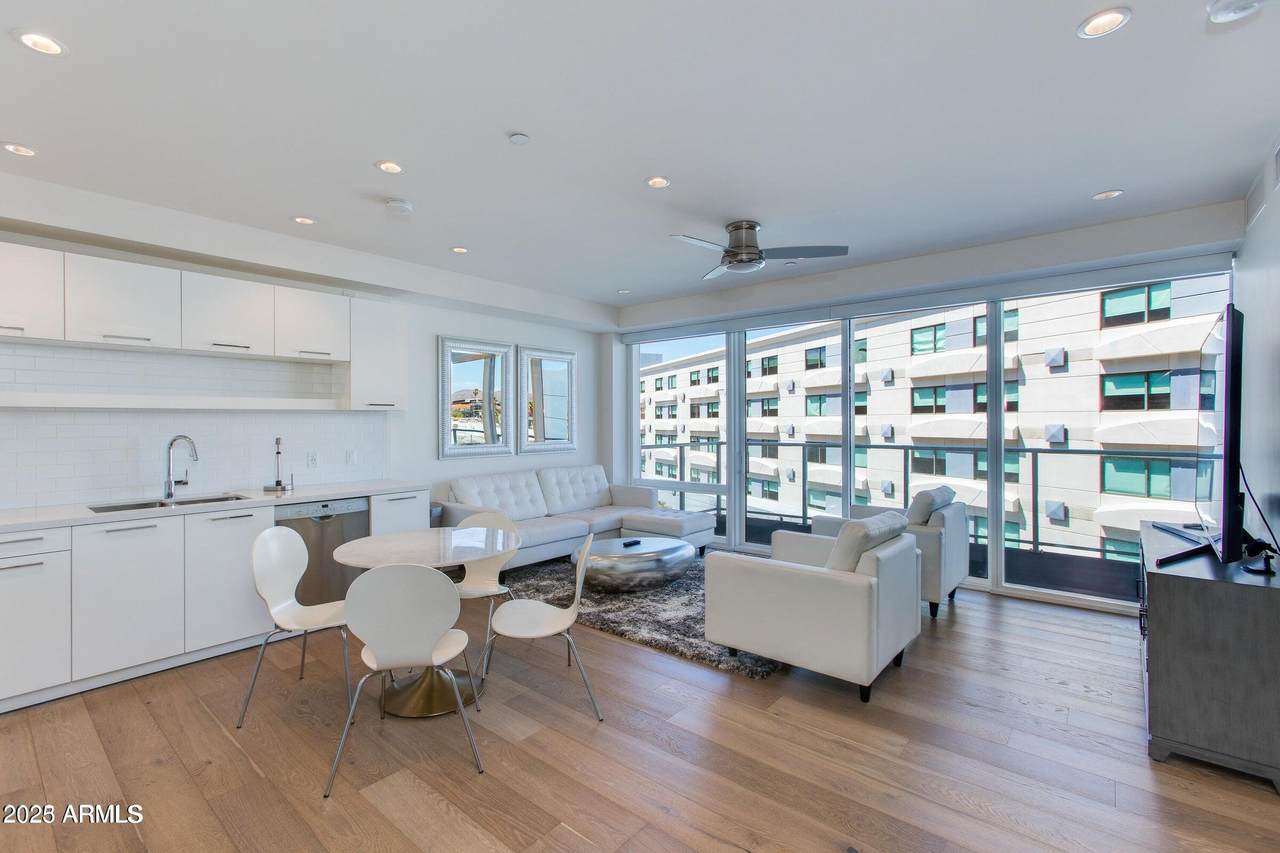 4422 75TH Street - Photo 1