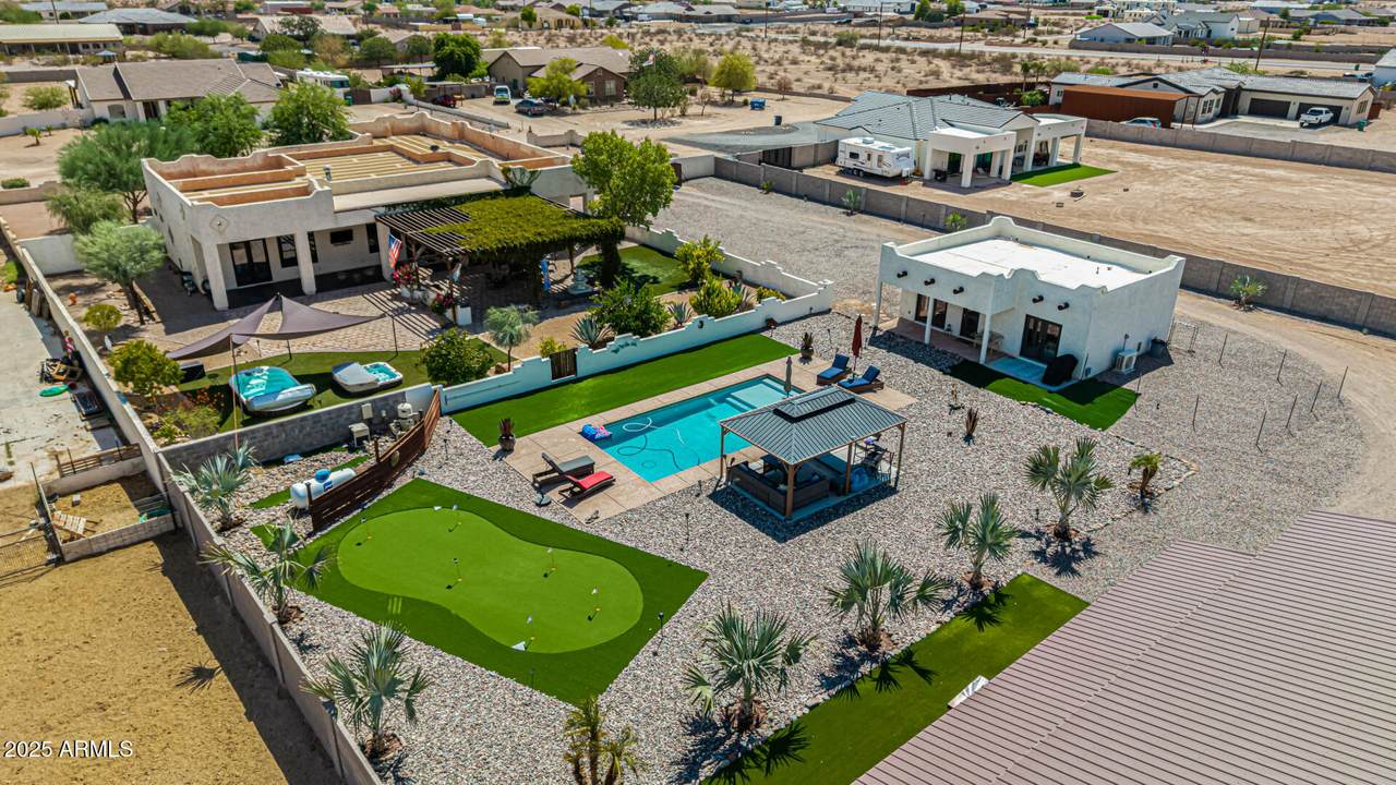 750 Zion Lane - Photo 1