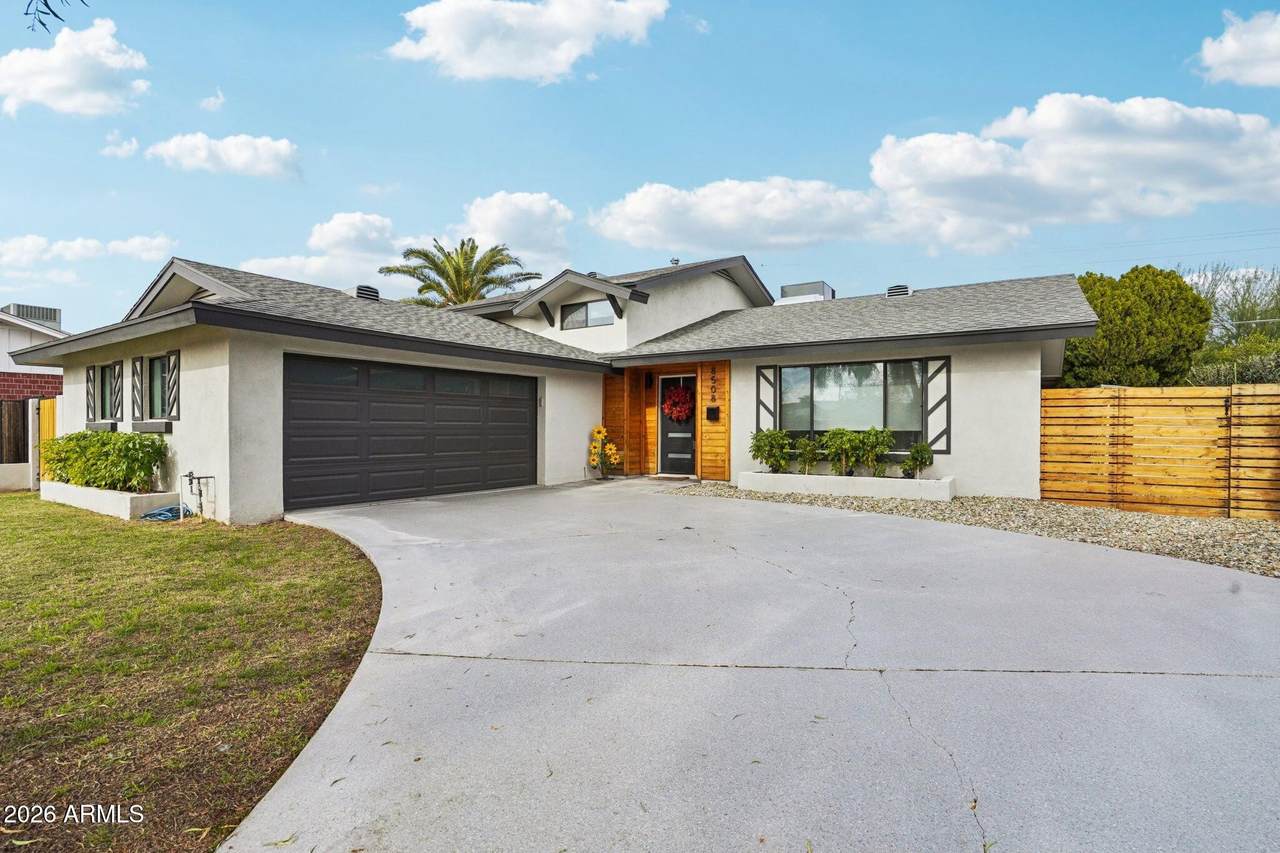 8508 Laredo Lane - Photo 1