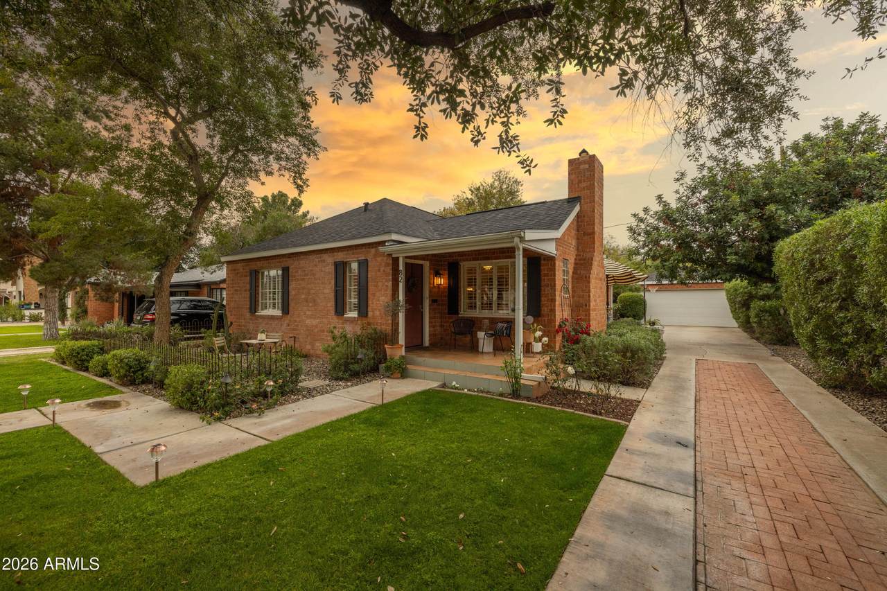 82 Windsor Avenue - Photo 1