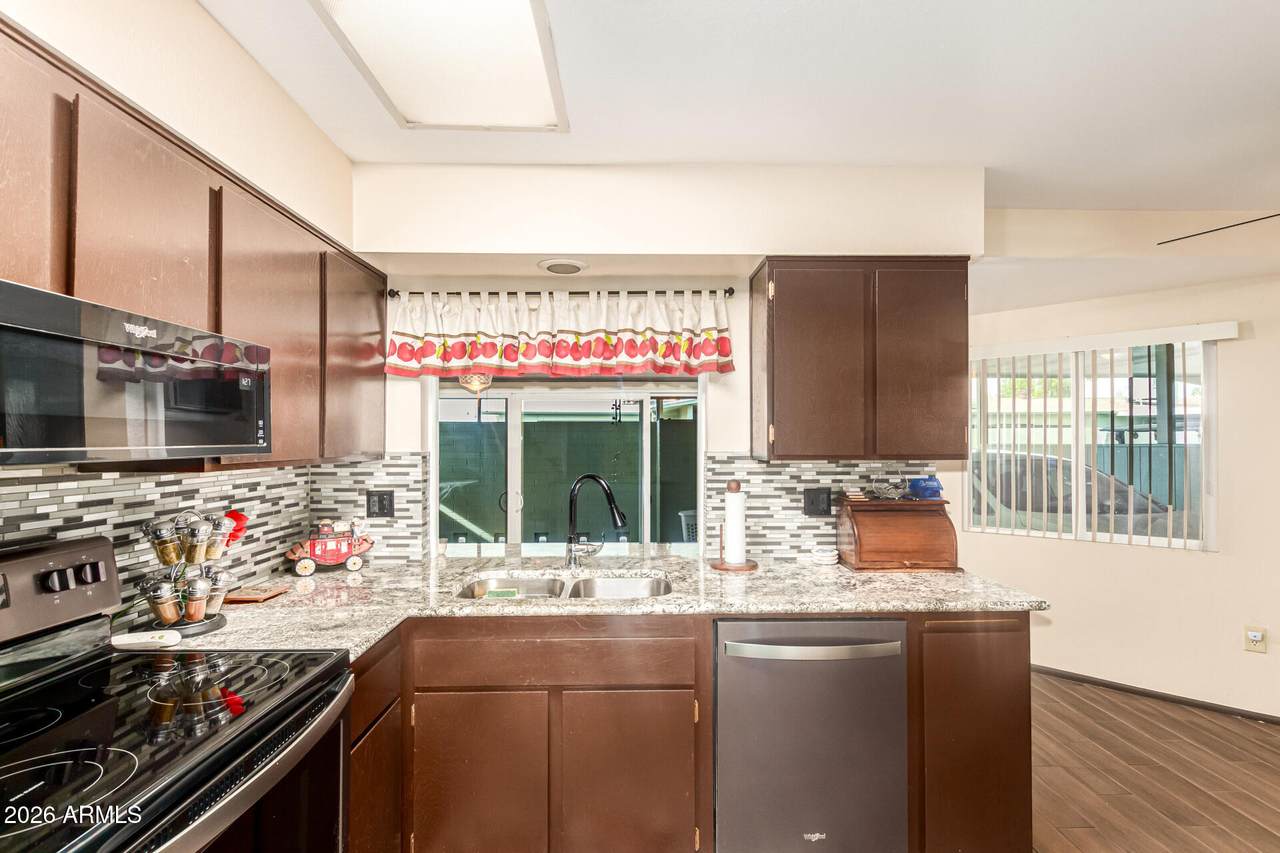 10870 Santa Fe Drive - Photo 1