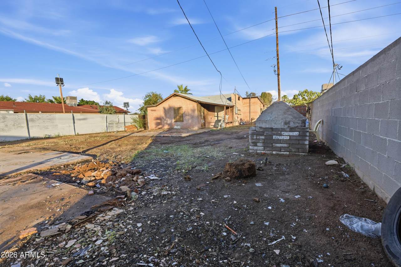 614 27TH Avenue - Photo 1