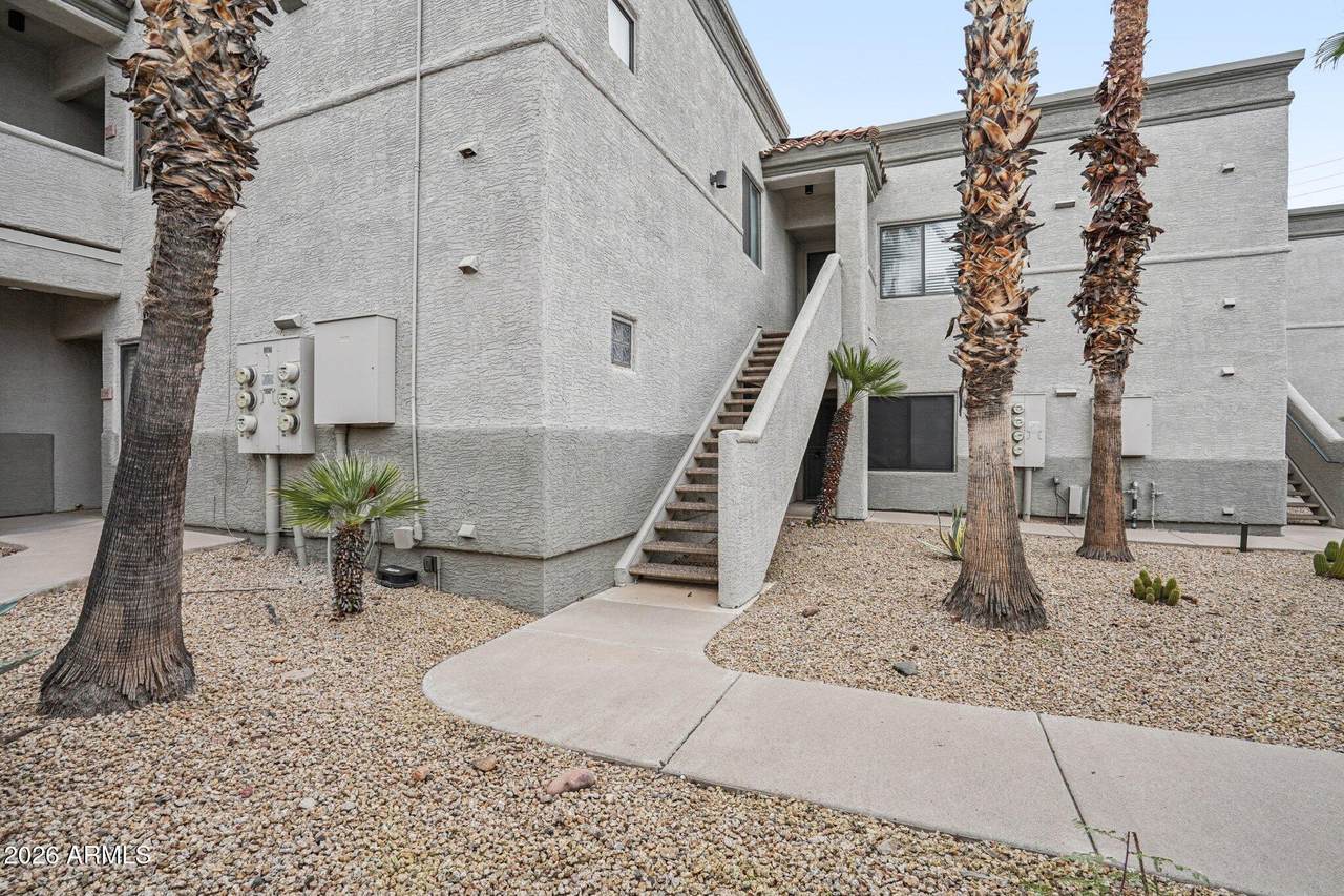10401 Saguaro Boulevard - Photo 1