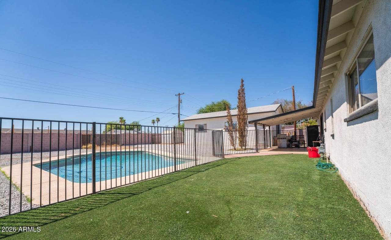 324 88TH Street - Photo 1