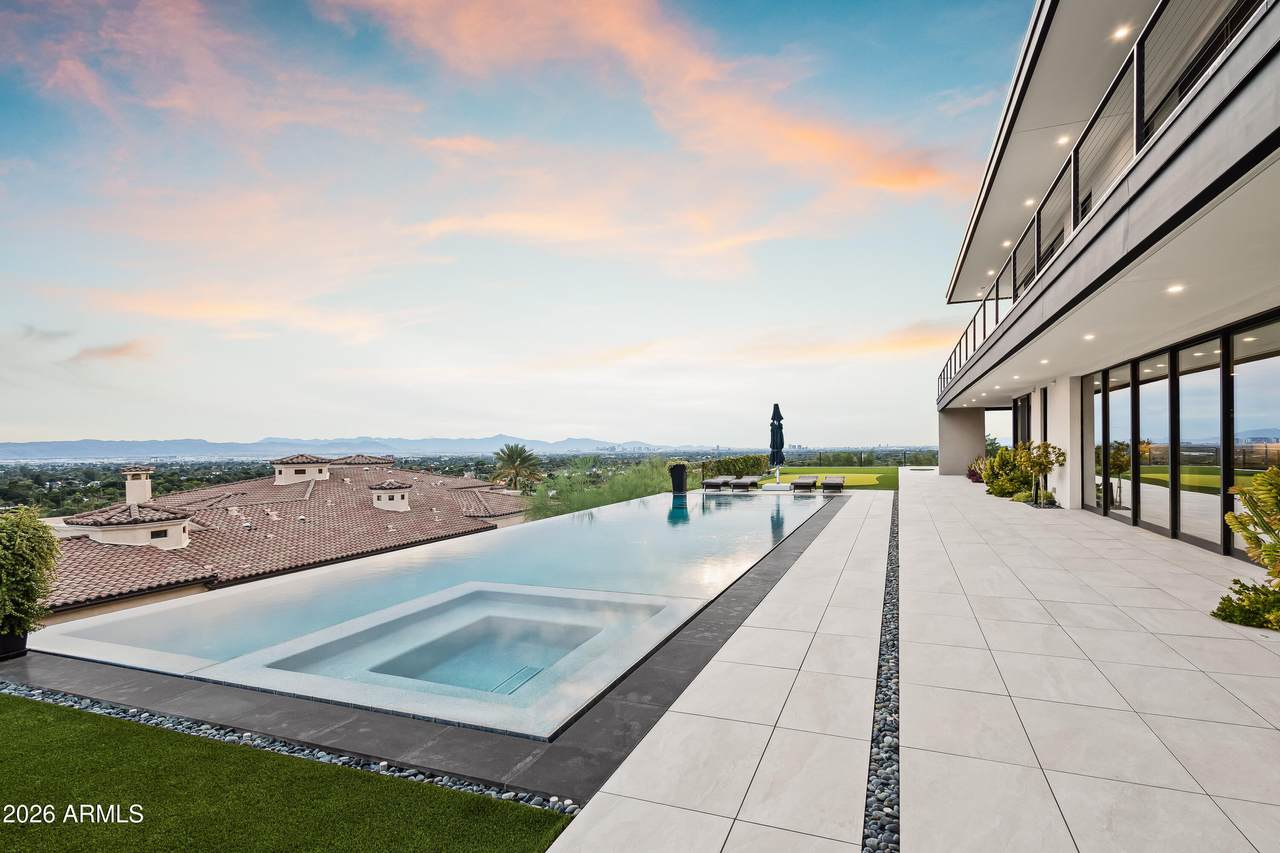 4725 56TH Street - Photo 1