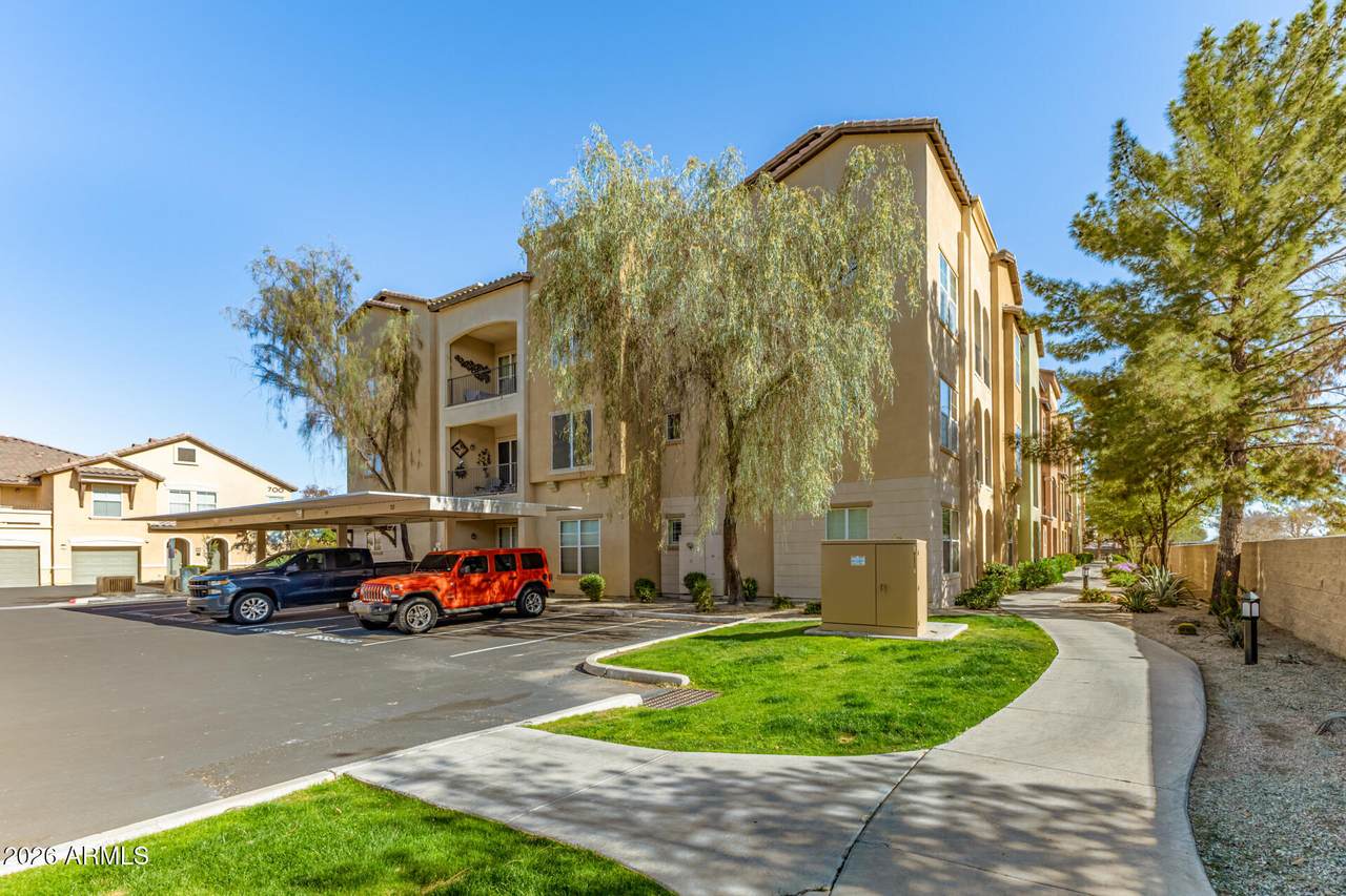 14575 Mountain View Boulevard - Photo 1