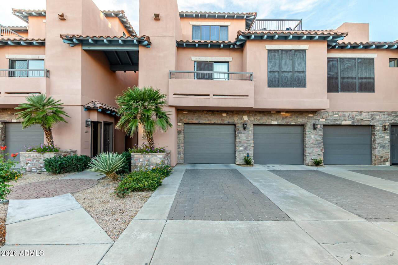 20660 40TH Street - Photo 1