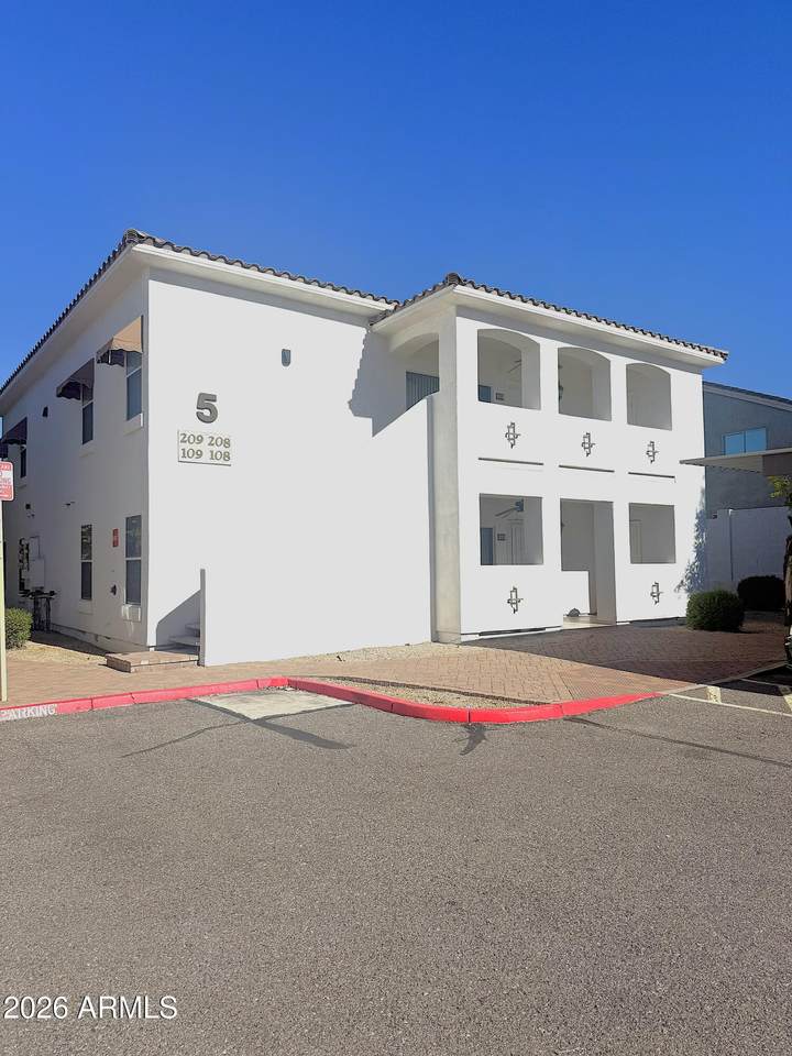 2950 Louise Drive - Photo 1