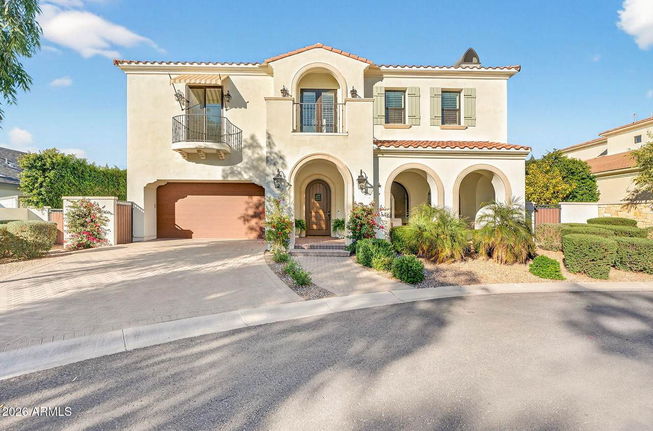 3906 Crittenden Lane - Photo 1