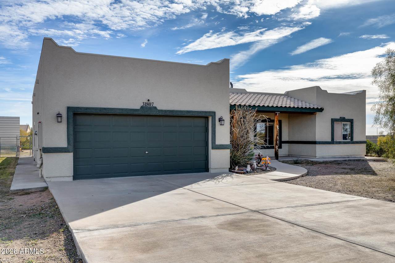 31807 219TH Avenue - Photo 1