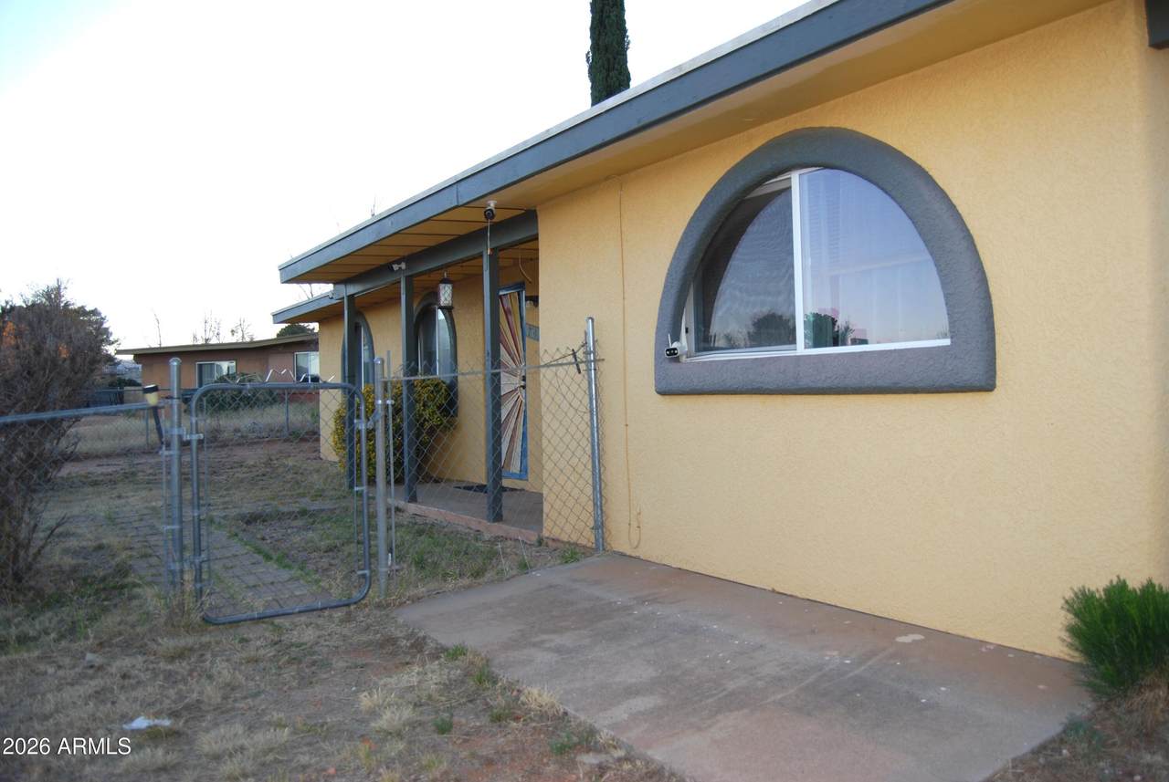 401 Coronado Drive - Photo 1