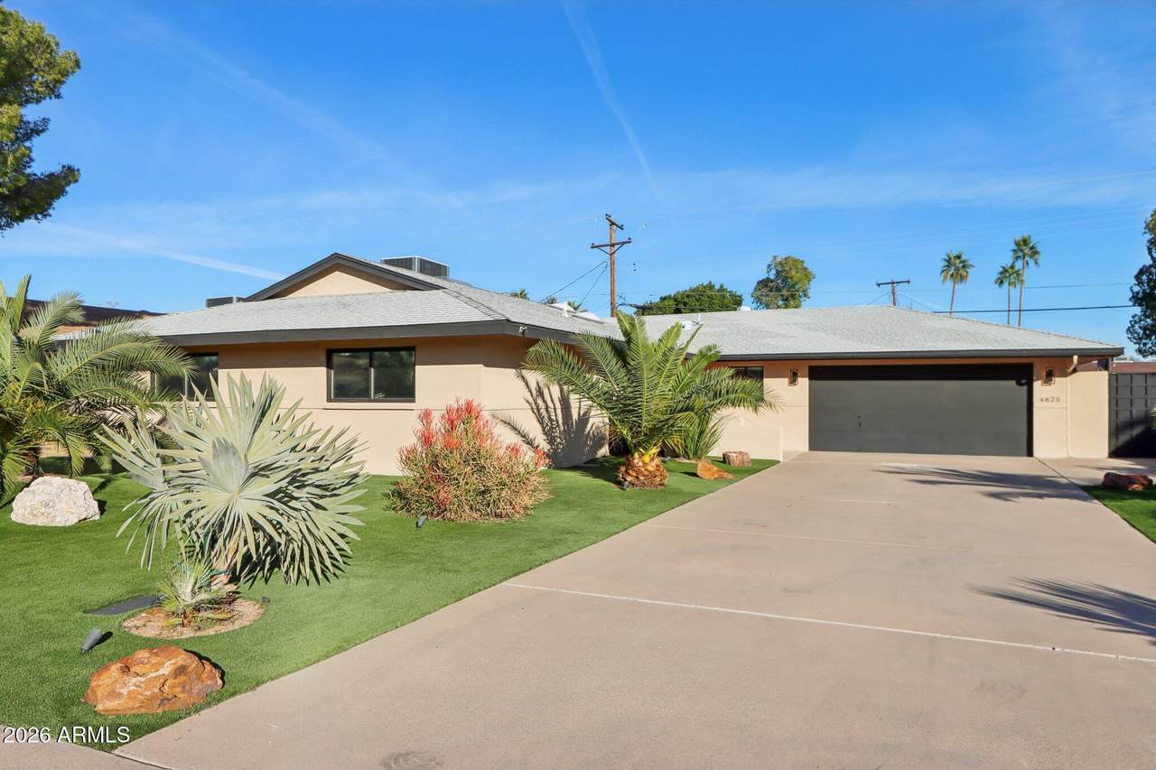 4825 82ND Street - Photo 1