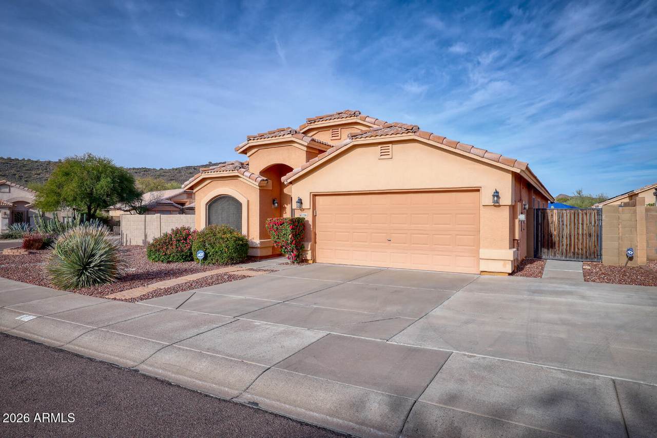 2206 Ruby Lane - Photo 1