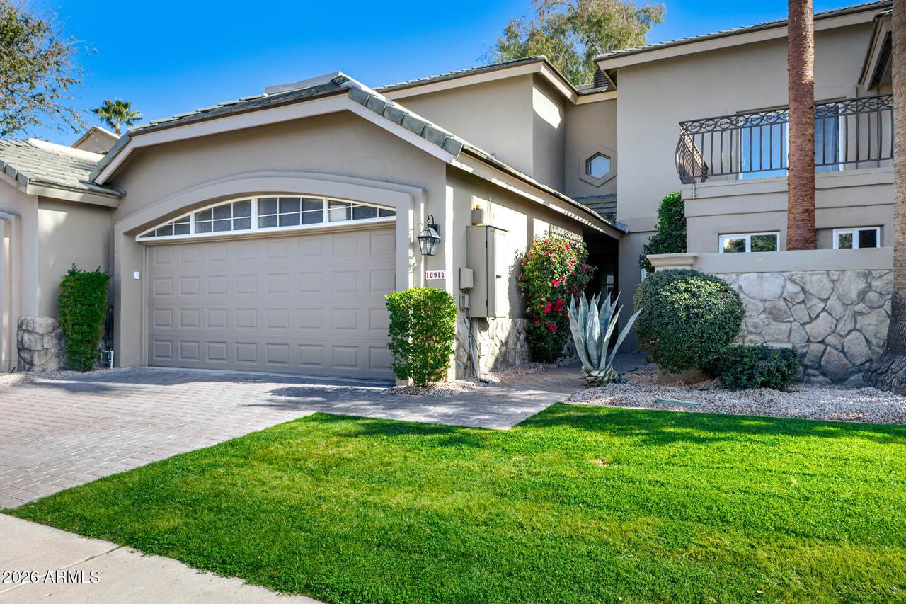 10913 78TH Street - Photo 1