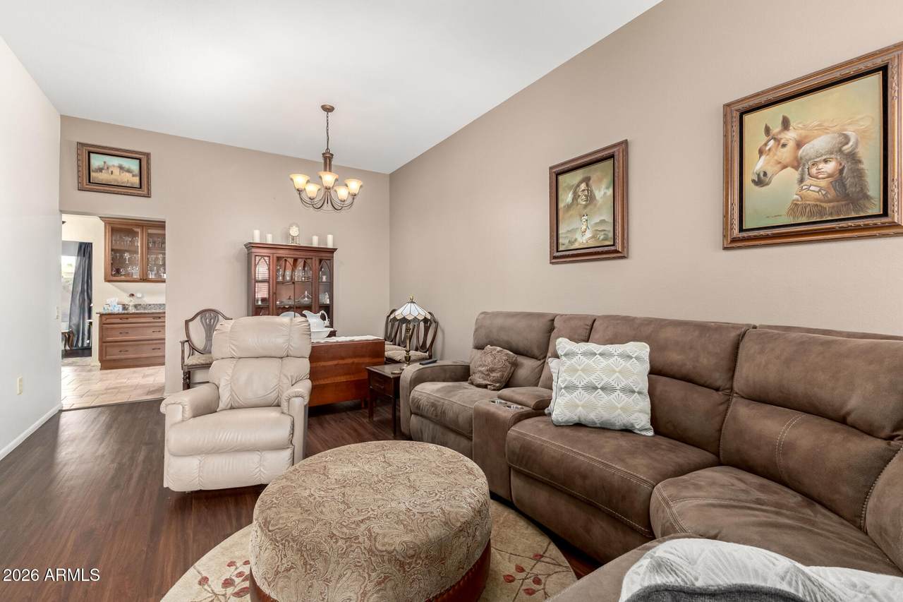 13087 100TH Avenue - Photo 1