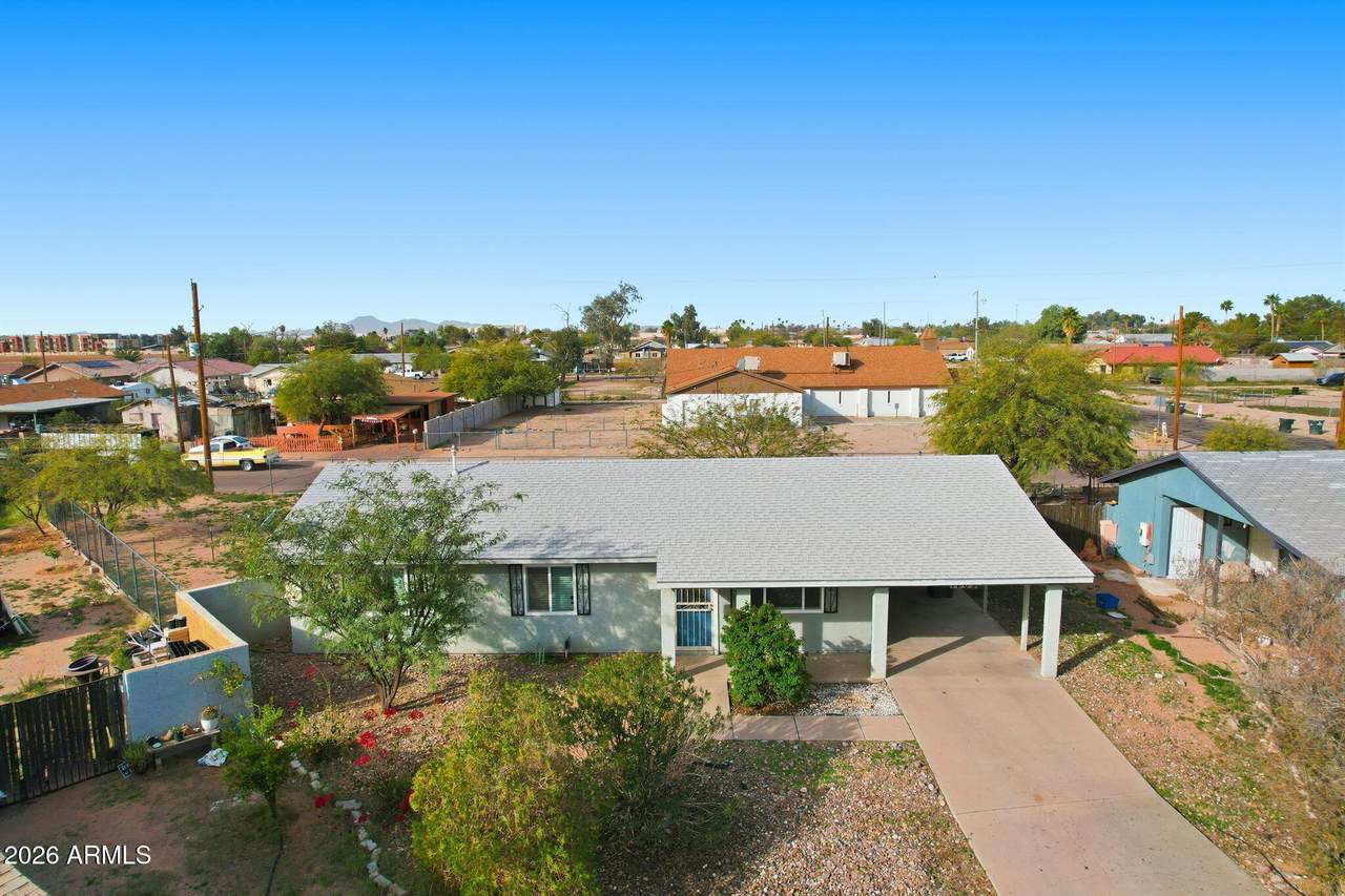 1205 Ontario Court - Photo 1