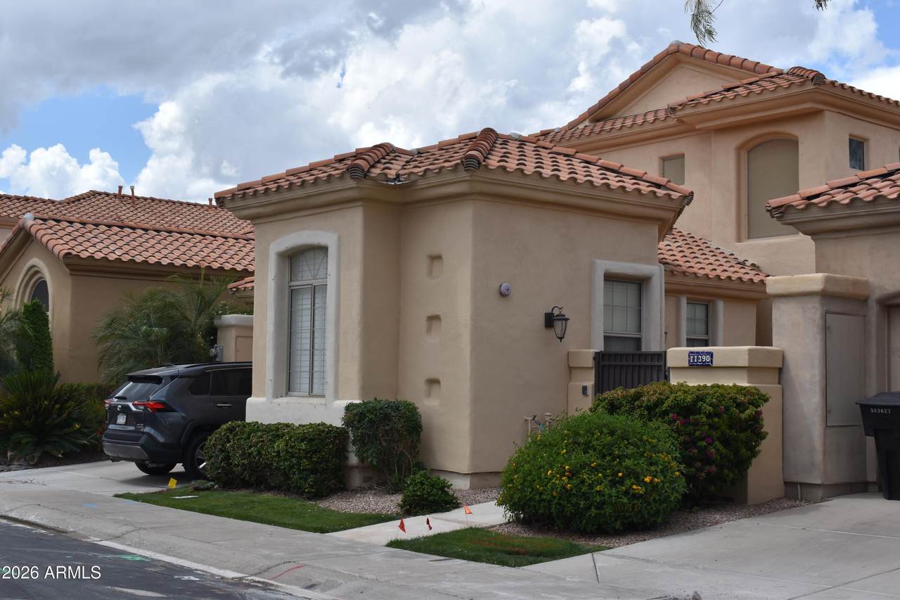 11390 78th Street - Photo 1