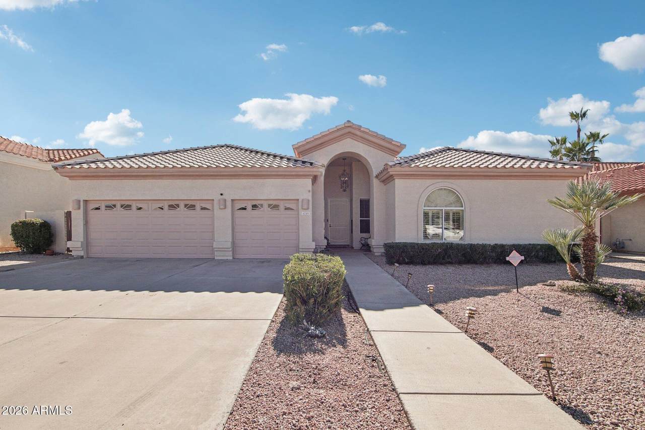 6245 Nisbet Road - Photo 1