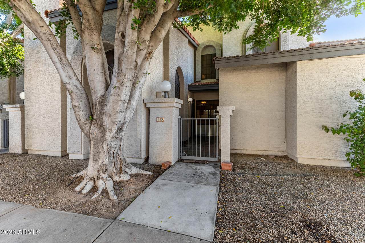 1718 Longmore - Photo 1