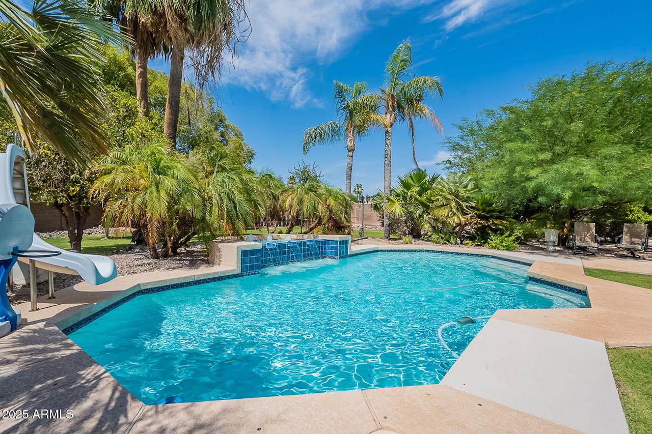 2160 Kenwood Street - Photo 1