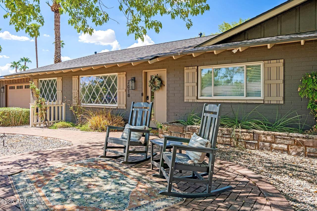 7018 13TH Street - Photo 1