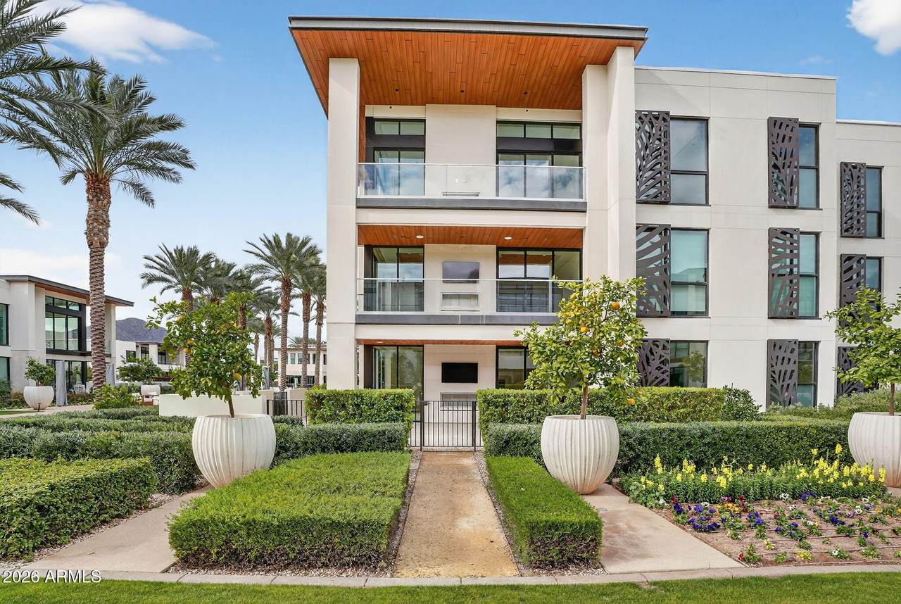 6587 Palmeraie Boulevard - Photo 1
