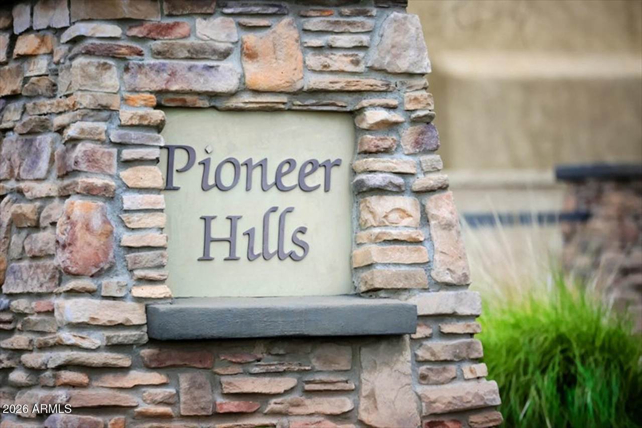 18132 Townley Avenue - Photo 1