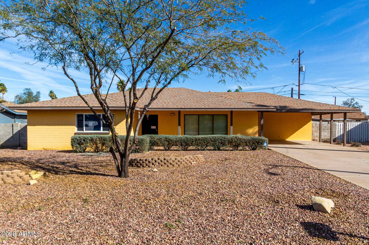 1112 Olive Avenue - Photo 1