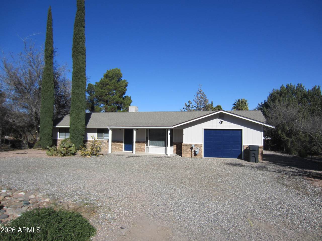 1279 Pioneer Drive - Photo 1