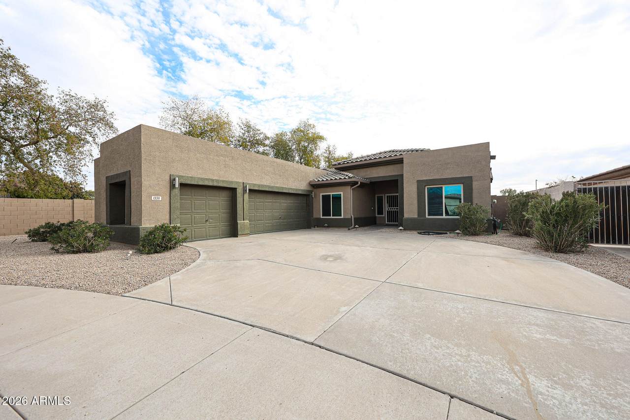 13311 La Reata Avenue - Photo 1