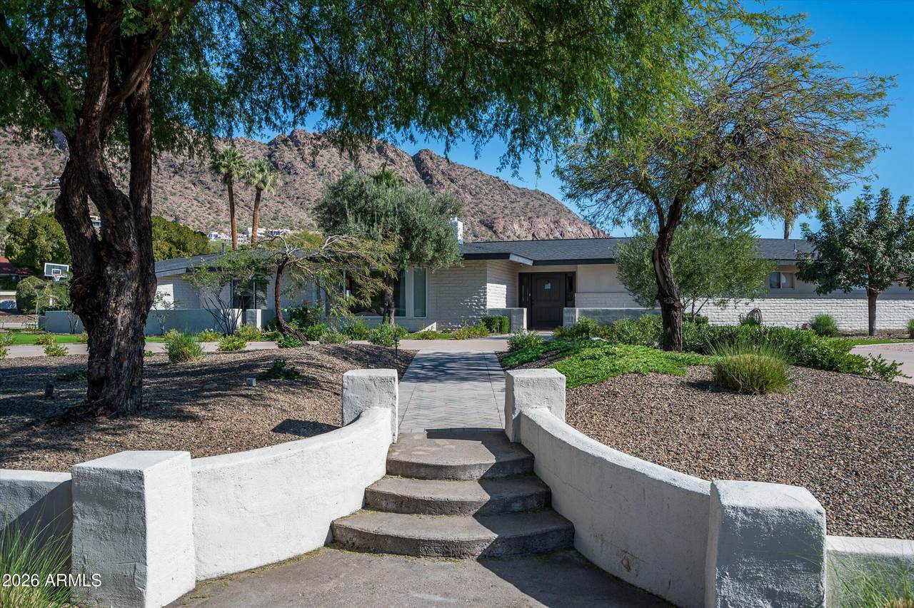 4545 Royal View Drive - Photo 1