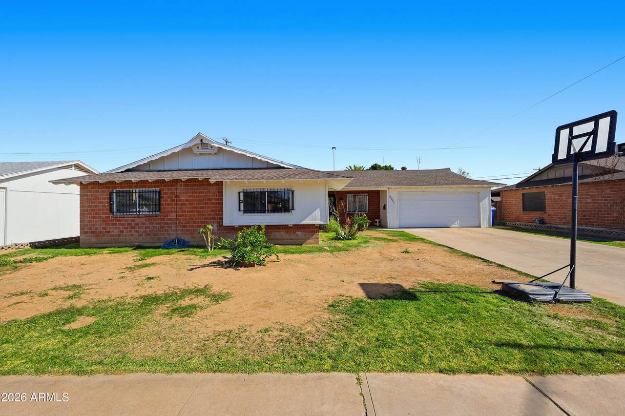 6541 41ST Avenue - Photo 1