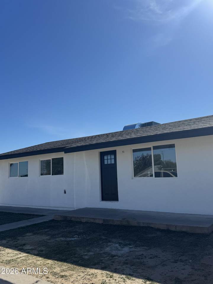 1301 Sunland Avenue - Photo 1