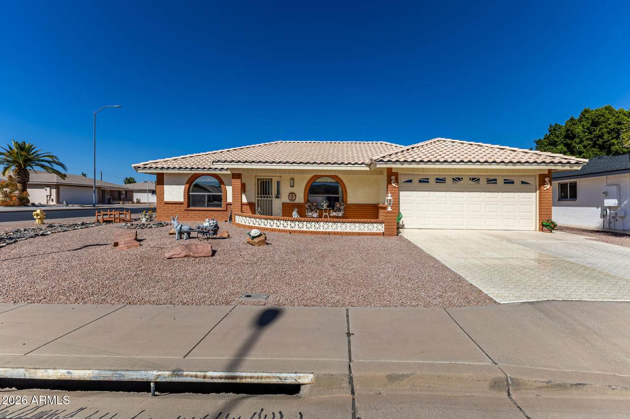 7704 Navarro Avenue - Photo 1