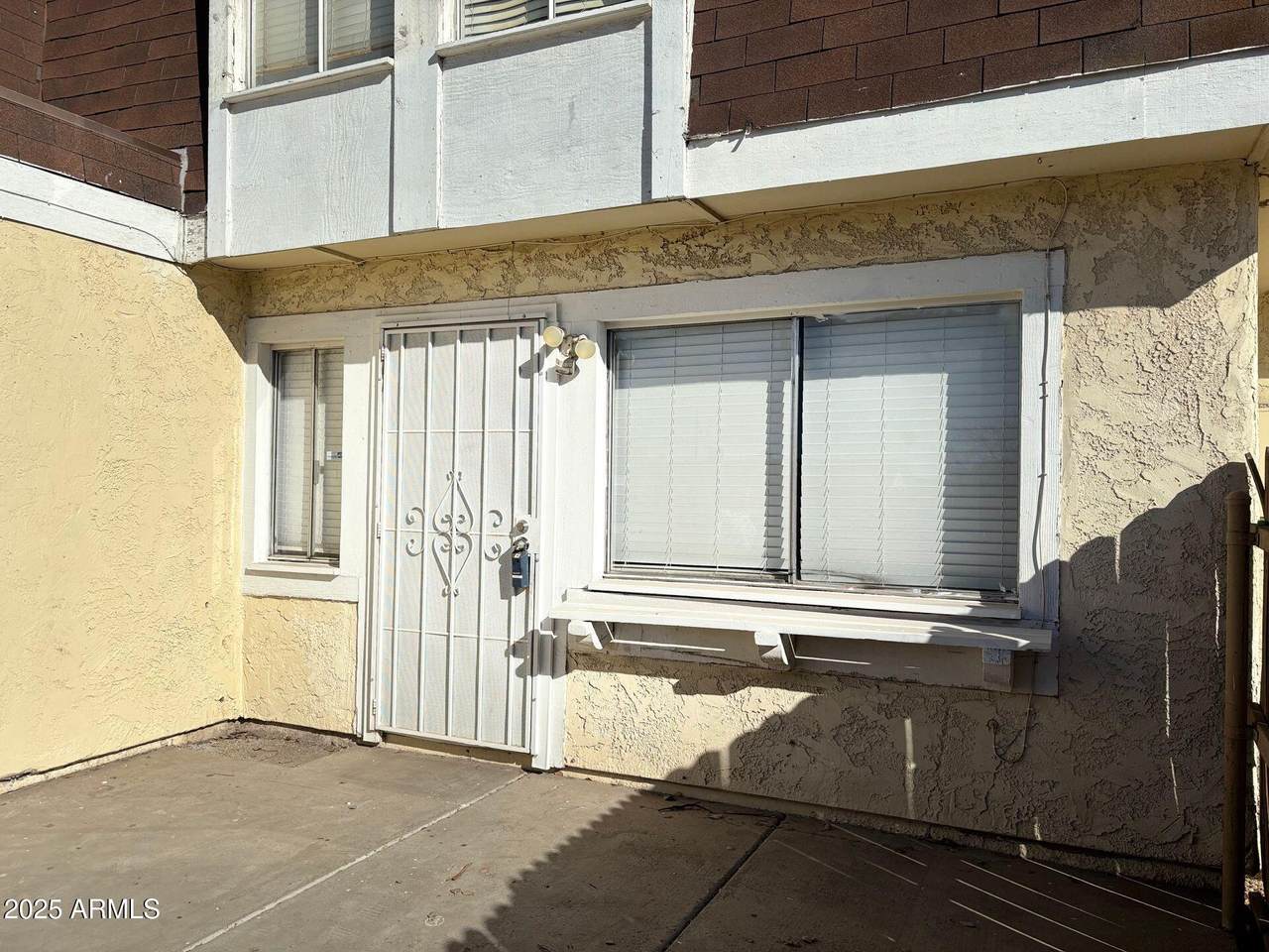 8426 34TH Drive - Photo 1