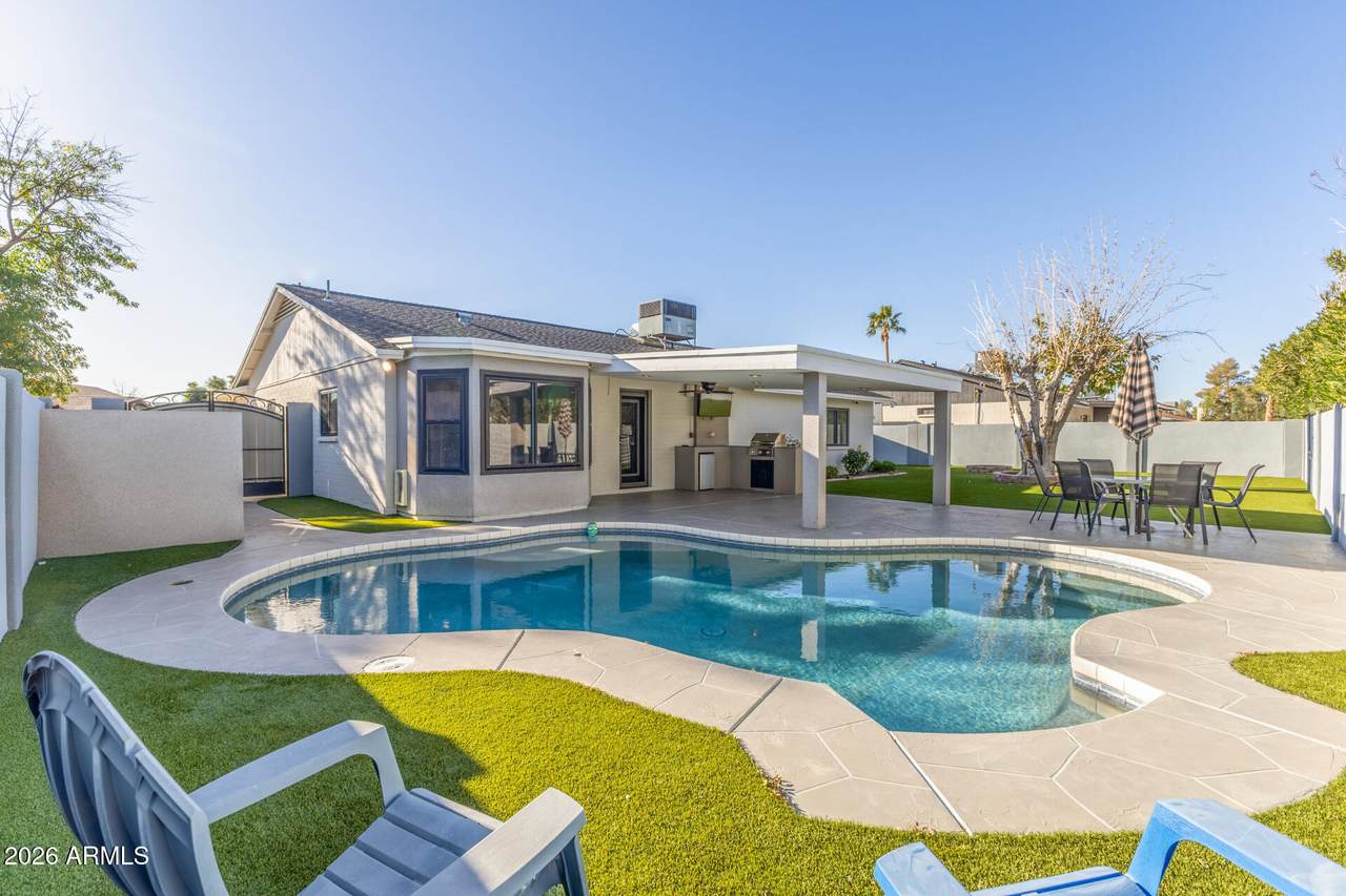 6613 Mckemy Street - Photo 1