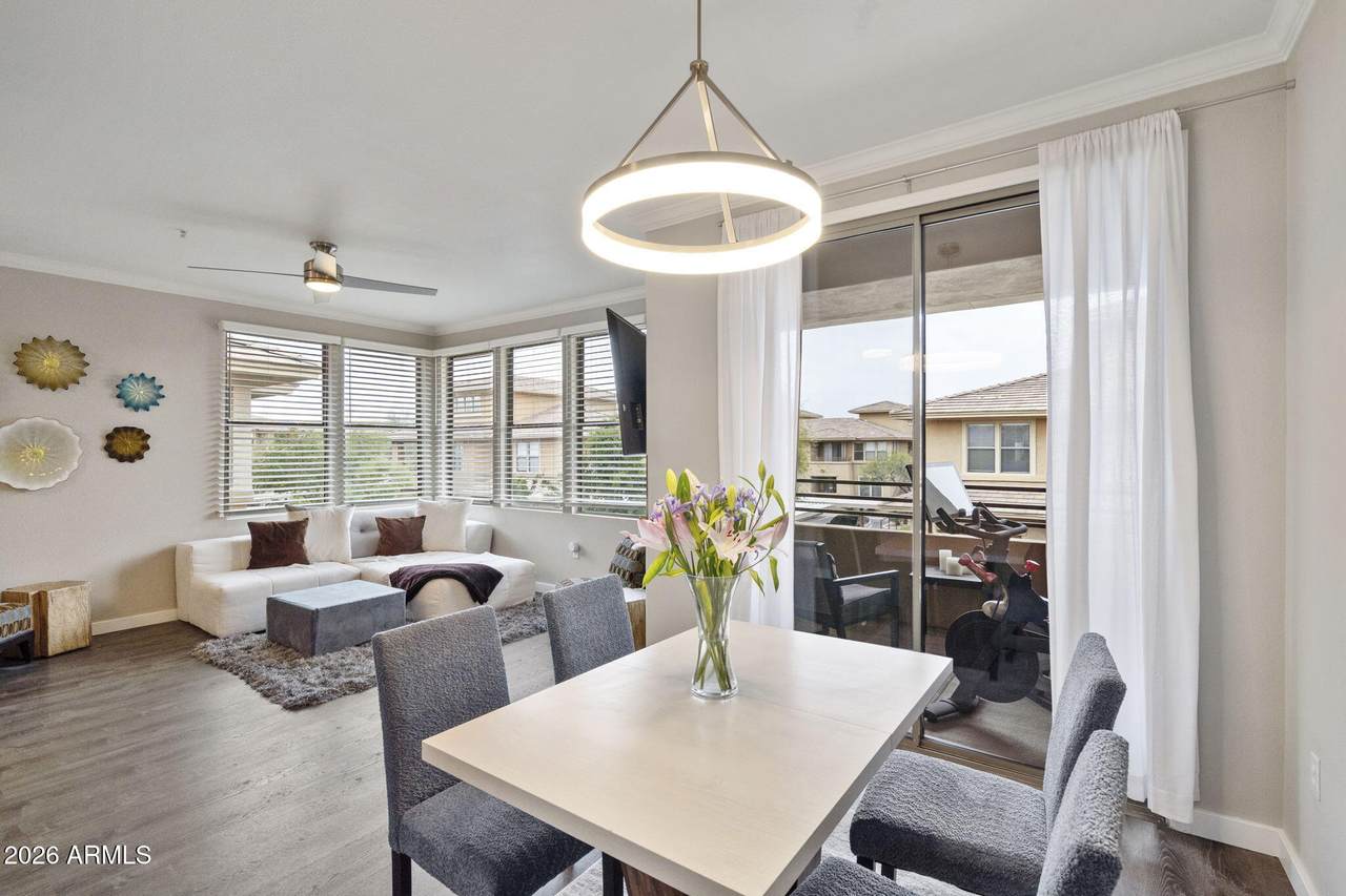 20100 78TH Place - Photo 1