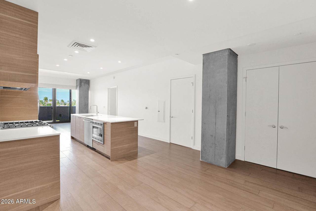 2300 Campbell Avenue - Photo 1