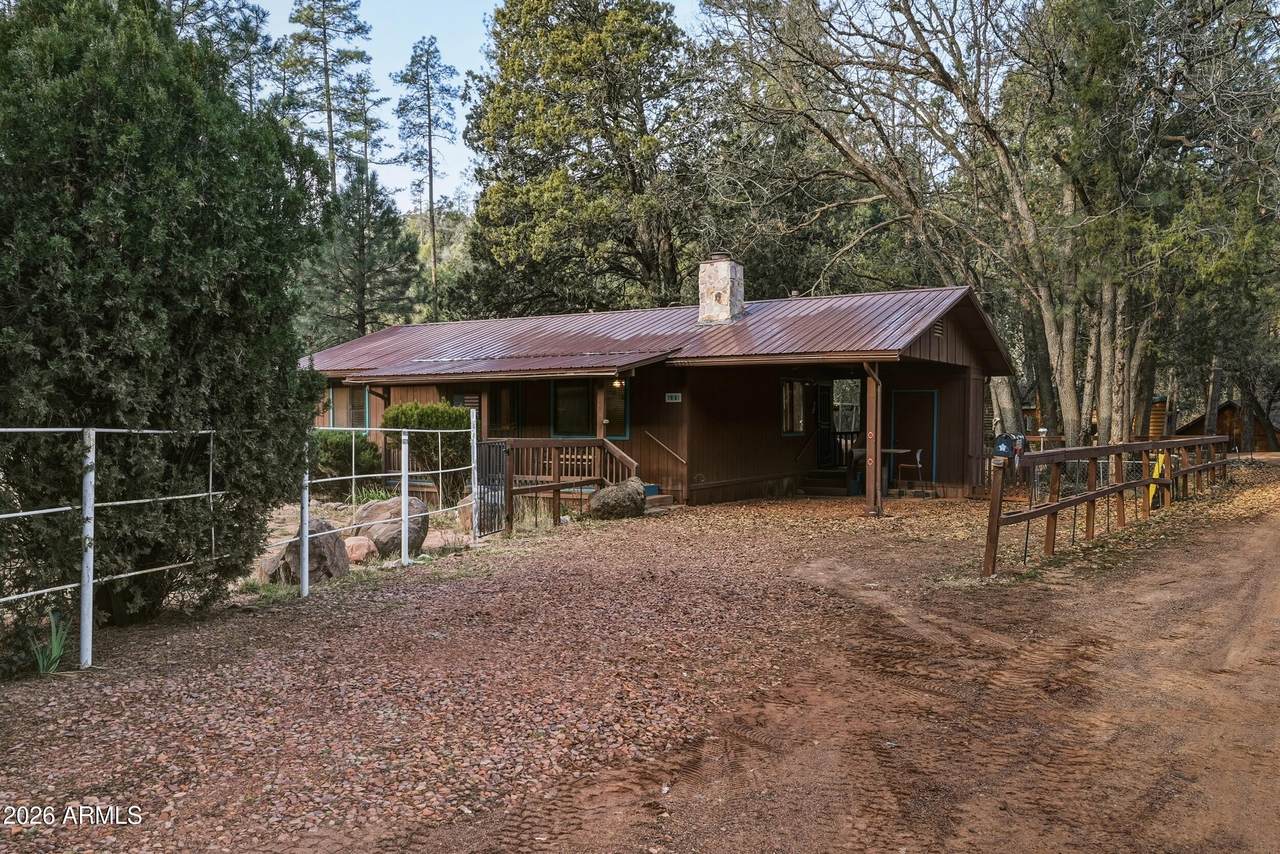 688 Cocopah Lane - Photo 1