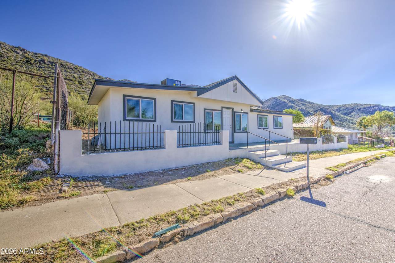 300 Magma Avenue - Photo 1