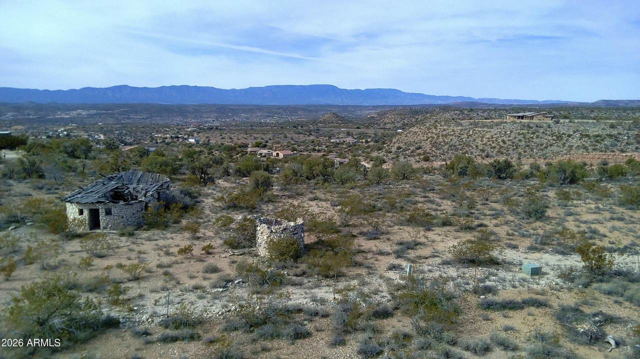 https://bt-photos.global.ssl.fastly.net/armls/1280_boomver_1_6978328-2.jpg