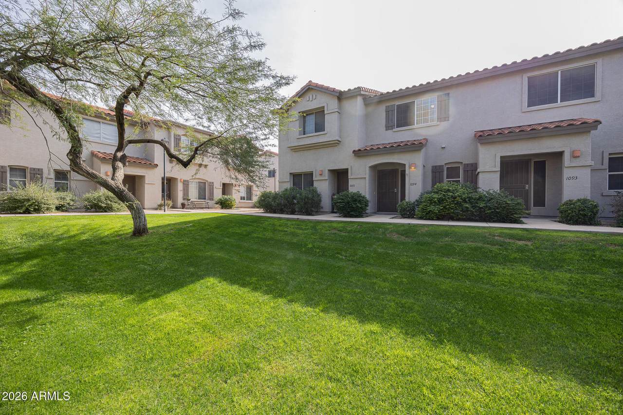 1961 Hartford Street - Photo 1