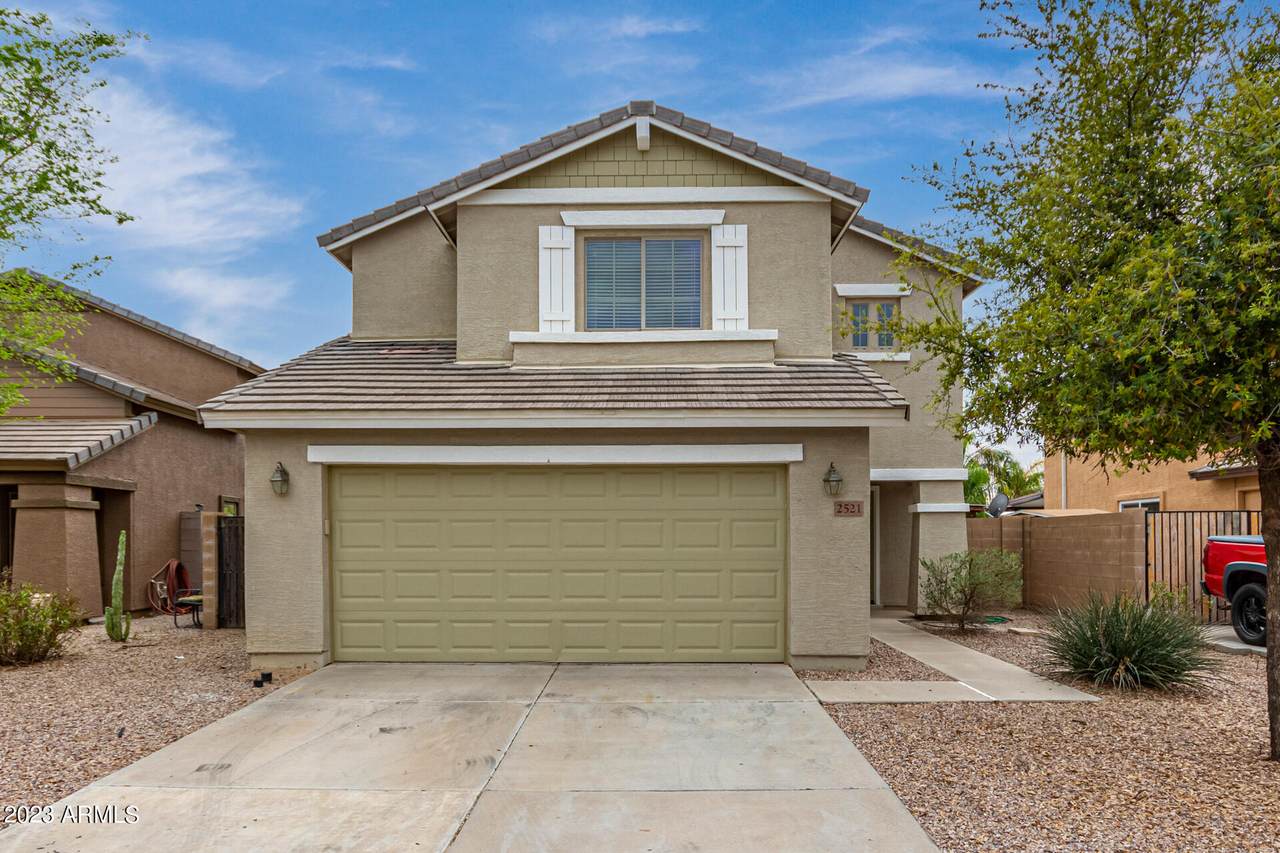 2521 Desert Spring Way - Photo 1